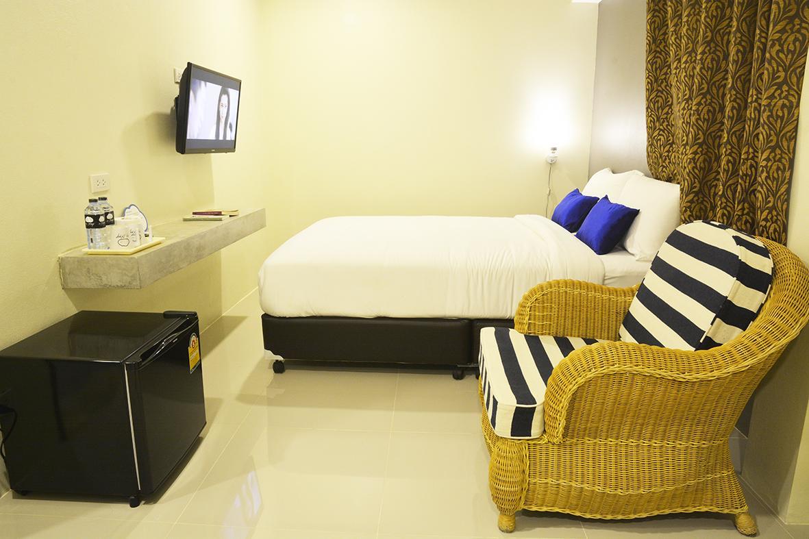 Hotel U Sleep Chiangmai Chiang Mai Exterior foto